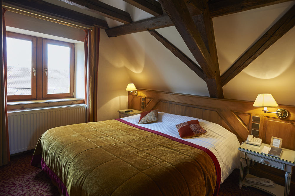 Relais & Chateaux La Maison Des Tetes Colmar Buitenkant foto